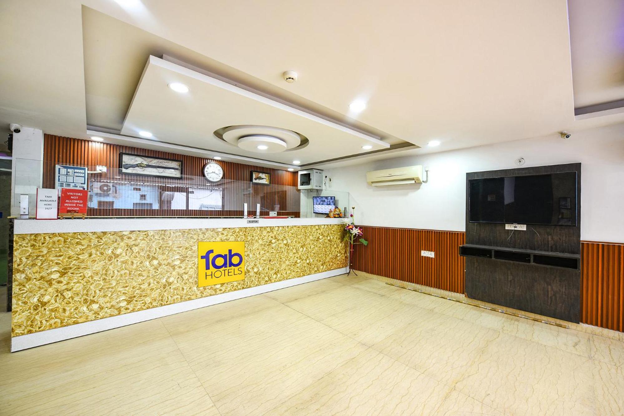 Fabhotel Belwood Near Igi Airport Neu-Delhi Exterior foto